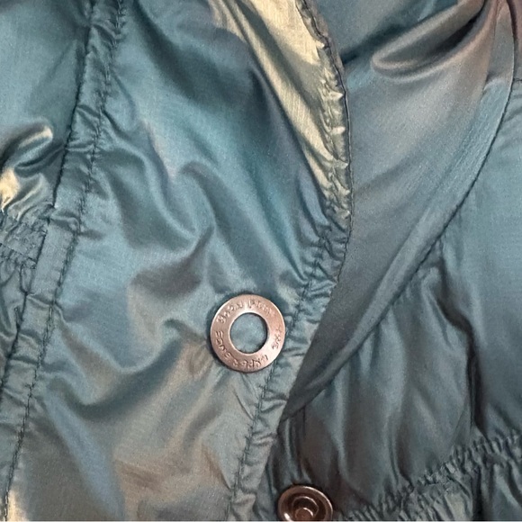 Prana XL Women’s Puffer Vest in Deep Balsam Color - Picture 7 of 8